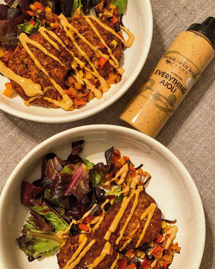 Sriracha Aioli Garnishing Squeeze