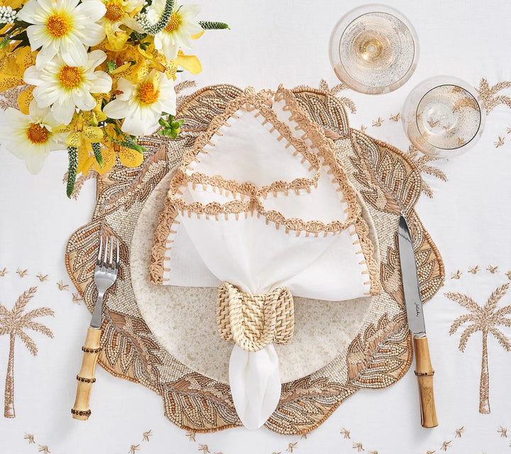 Shell Edge Napkin in White & Natural