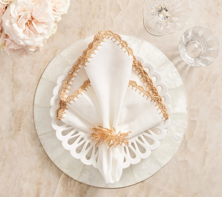 Shell Edge Napkin in White & Natural