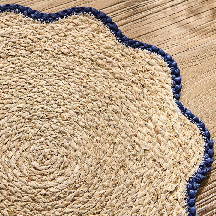 S/4 Handwoven Scalloped Edge Seagrass Placemats