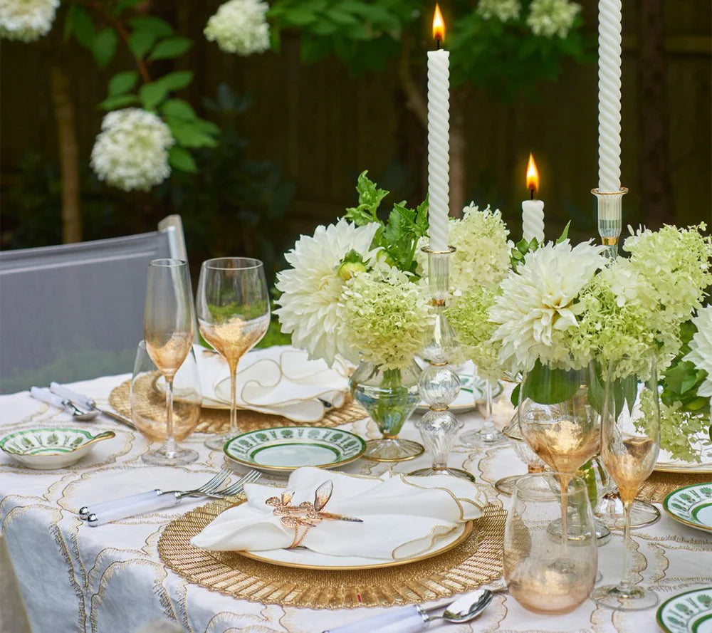 Luminance Napkin in White & Gold