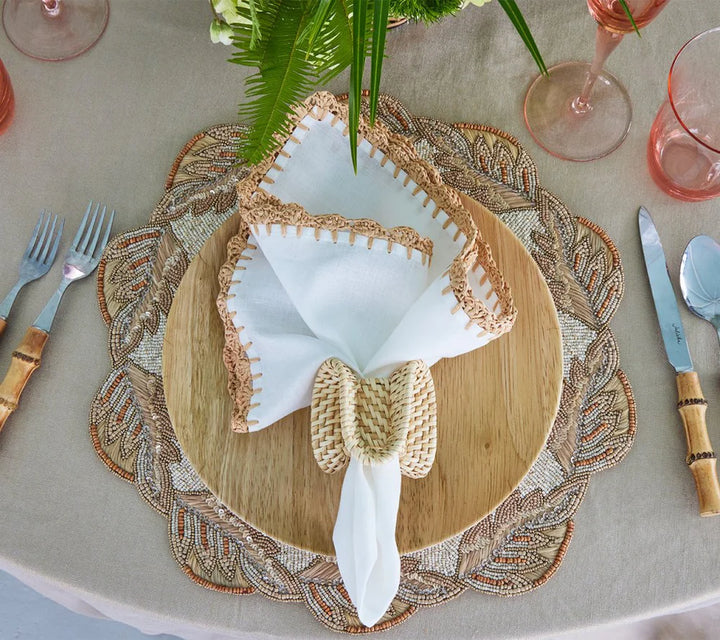 Shell Edge Napkin in White & Natural