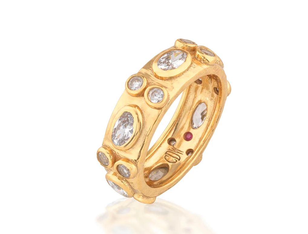 Maharani Hammered Ring - Clear Cubic Zirconia