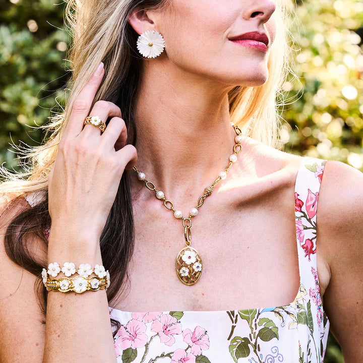 Villandry Fleur Vine Ring - Mother of Pearl