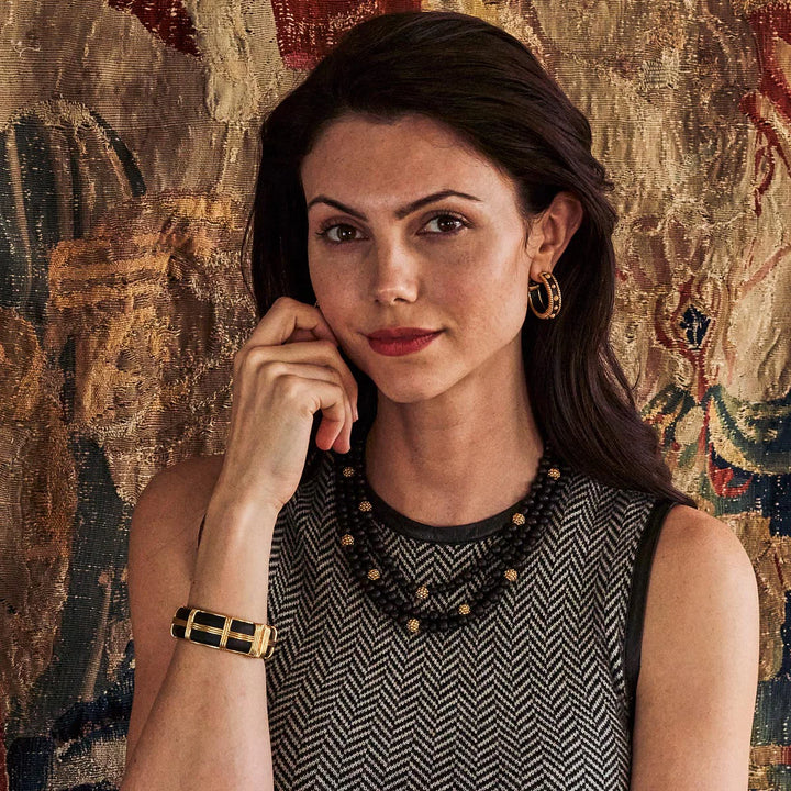 Berry Medium Hoop Earrings - Ebony Wood